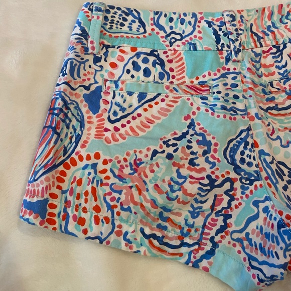 Lilly Pulitzer Walsh Shorts - Picture 4 of 10